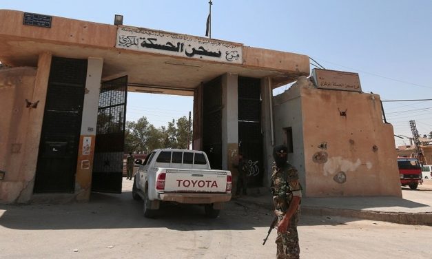 الاشتباكات تحتدم في الحسكة بين سوريا الديمقراطية ومسلحي داعش