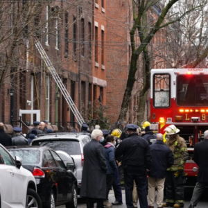 13 قتيلا جراء حريق بمبنى سكني