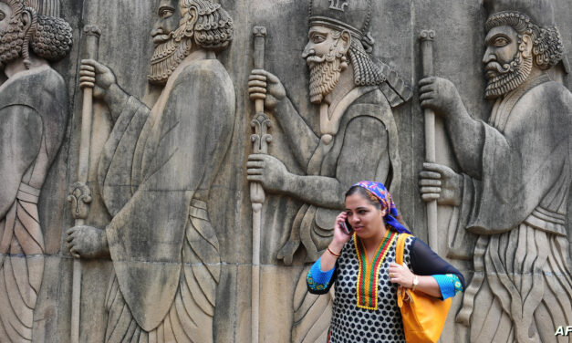 زرادشتيون “يخفون أمر ديانتهم” في العراق.. لماذا؟